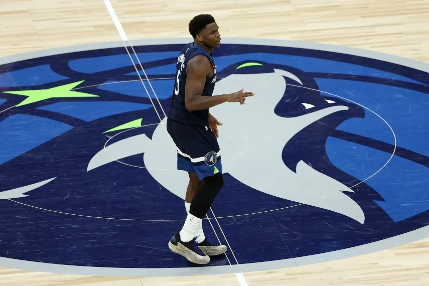 Timberwolves ganan a Thunders en el Juego 3