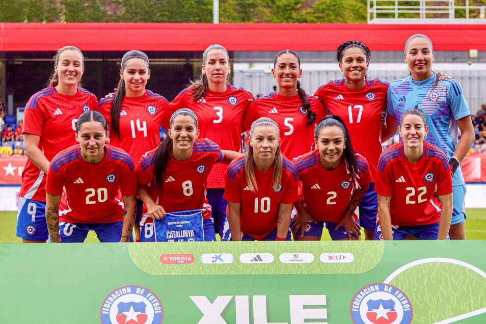 la-roja-femenina-celebra-cataluna-copa-america